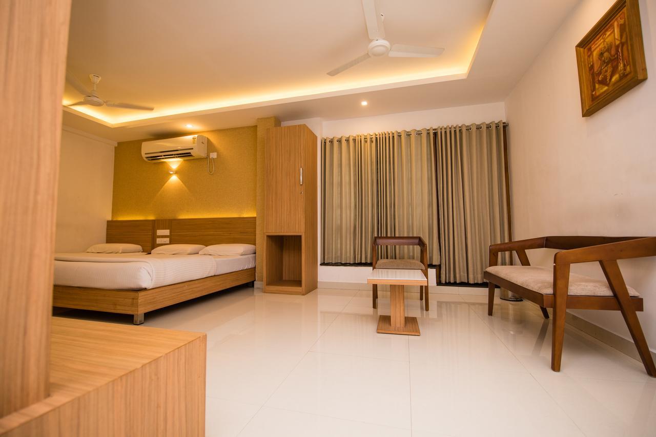 Hotel Kapilavasthu Палаккад Экстерьер фото