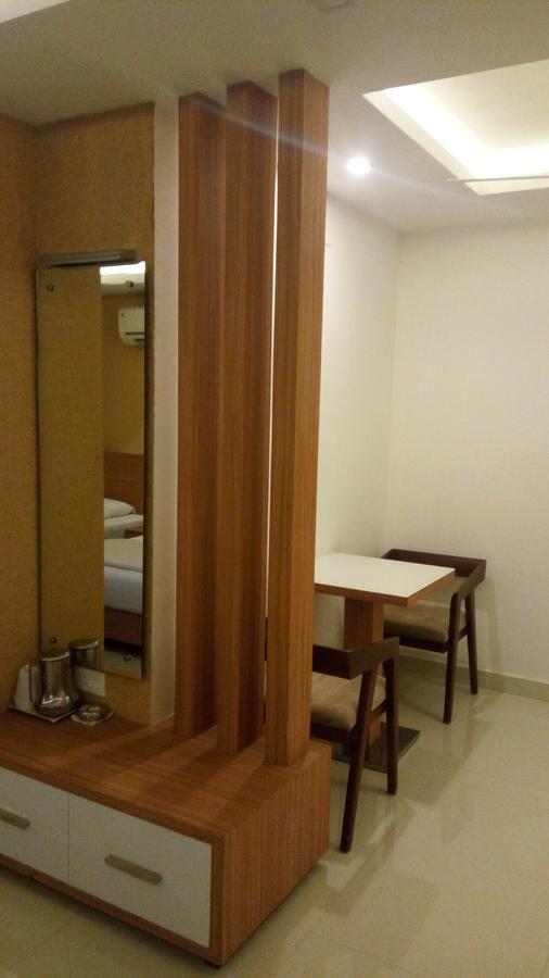 Hotel Kapilavasthu Палаккад Экстерьер фото