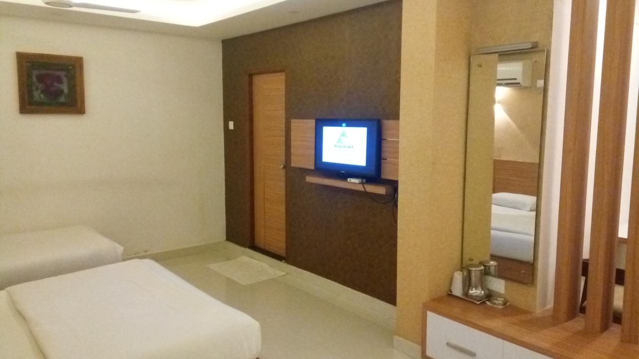 Hotel Kapilavasthu Палаккад Экстерьер фото